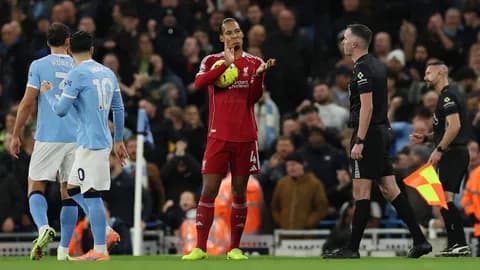 ลิเวอร์พูล แย่แล้ว เผย 2 สัญญาณสะเทือนลุ้นแชมป์พรีเมียร์ลีก หลังแพ้ แมนซิตี้